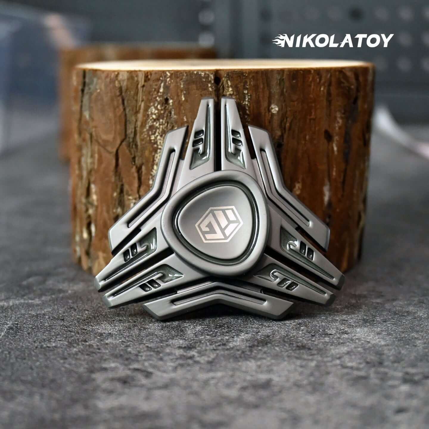EDC Fidget Toys - Broken Blade Spinner