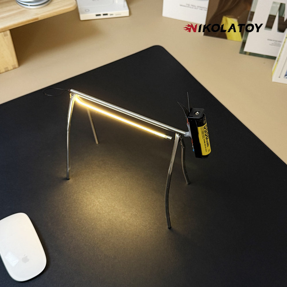 NIKOLATOY® Cute skinny dog light