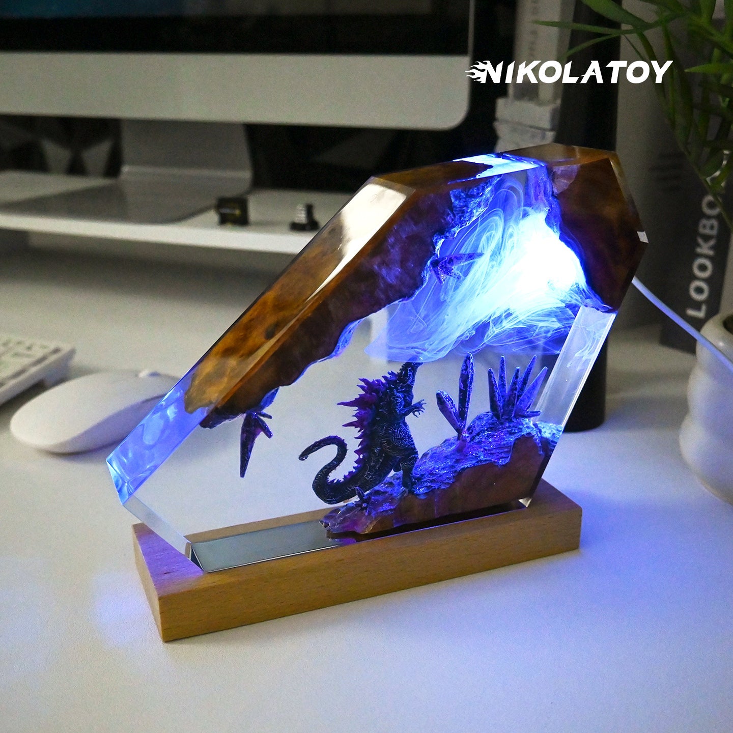 Creative Resin Night Light Desktop Ornament - Godzilla