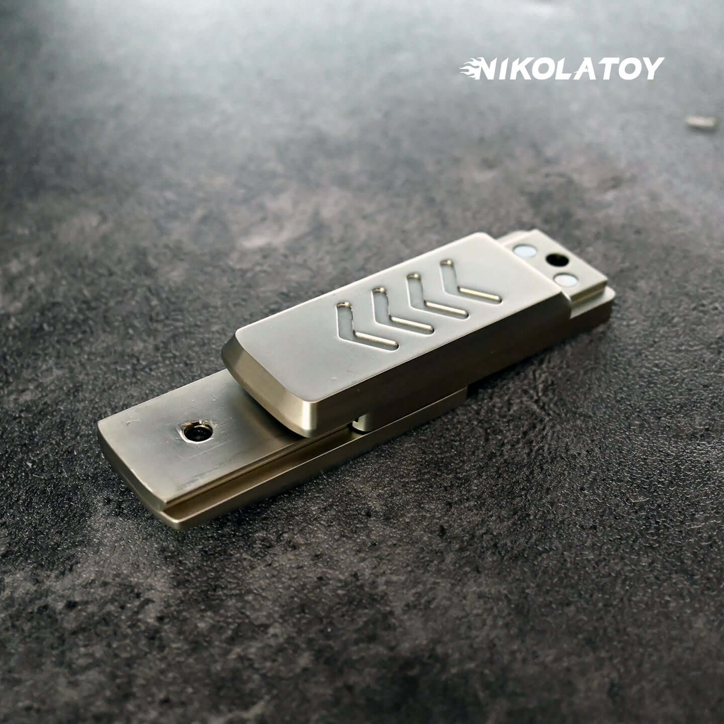 EDC Fidget Toys - Tesla