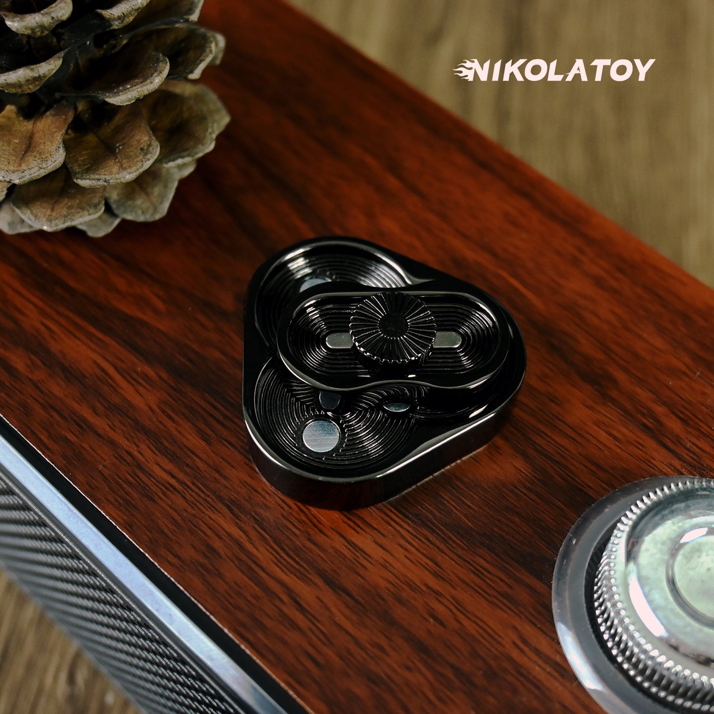 NIKOLATOY® EDC Fidget Toys - Triangle