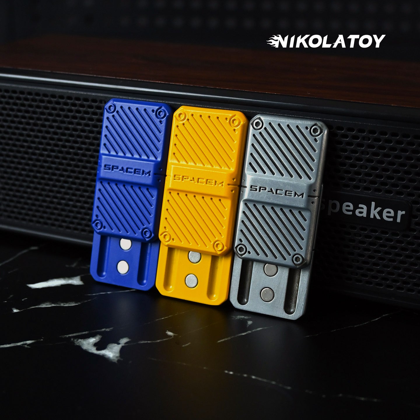 NIKOLATOY® EDC Fidget Toys - Chasing Light