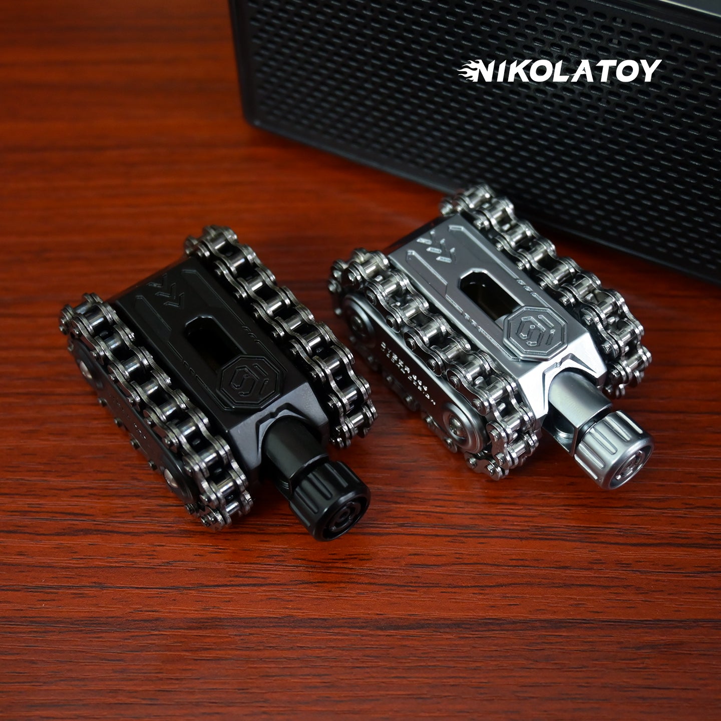 NIKOLATOY® EDC Fidget Toys - Tank 2.0