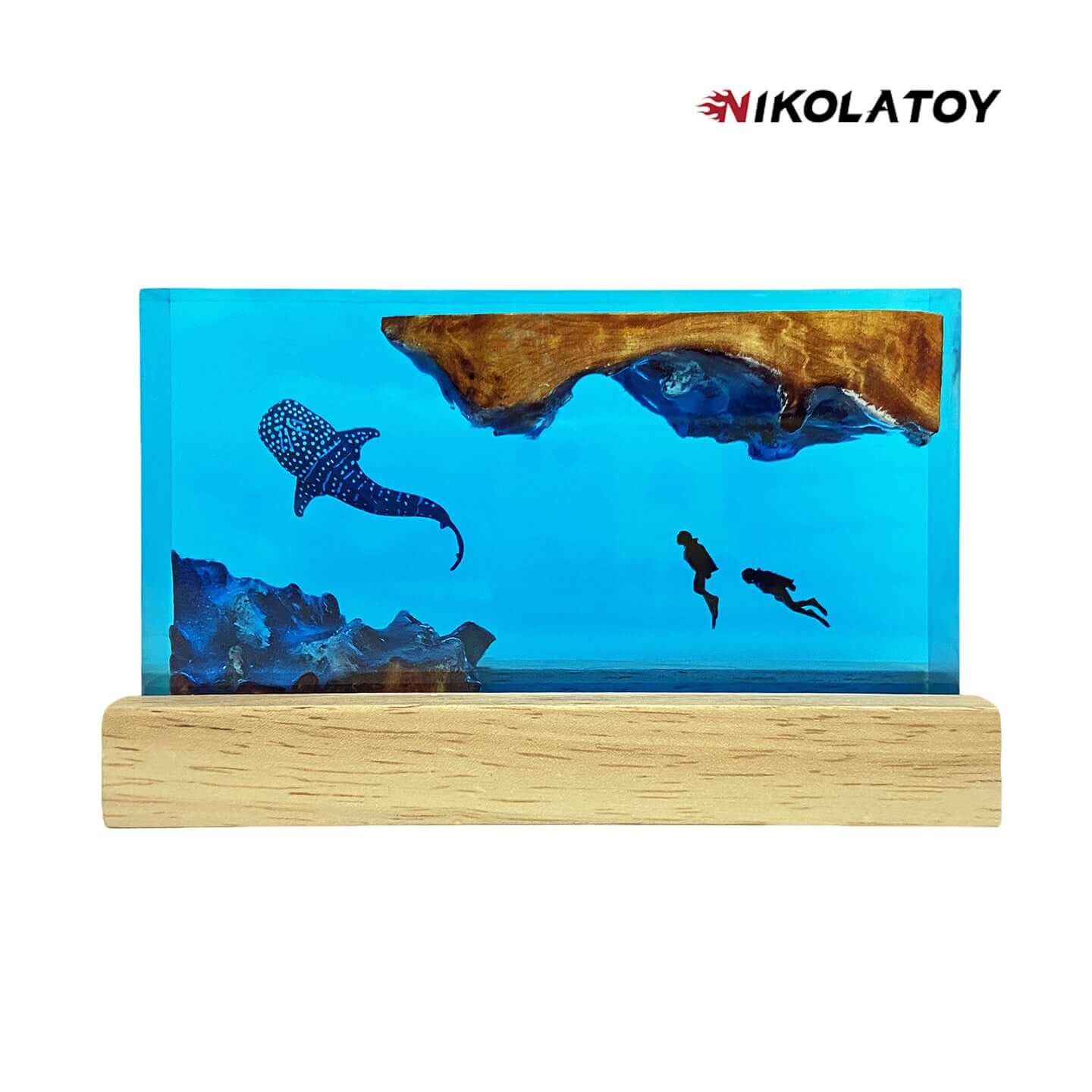 Creative Resin Night Light Desktop Ornament - The Underwater World