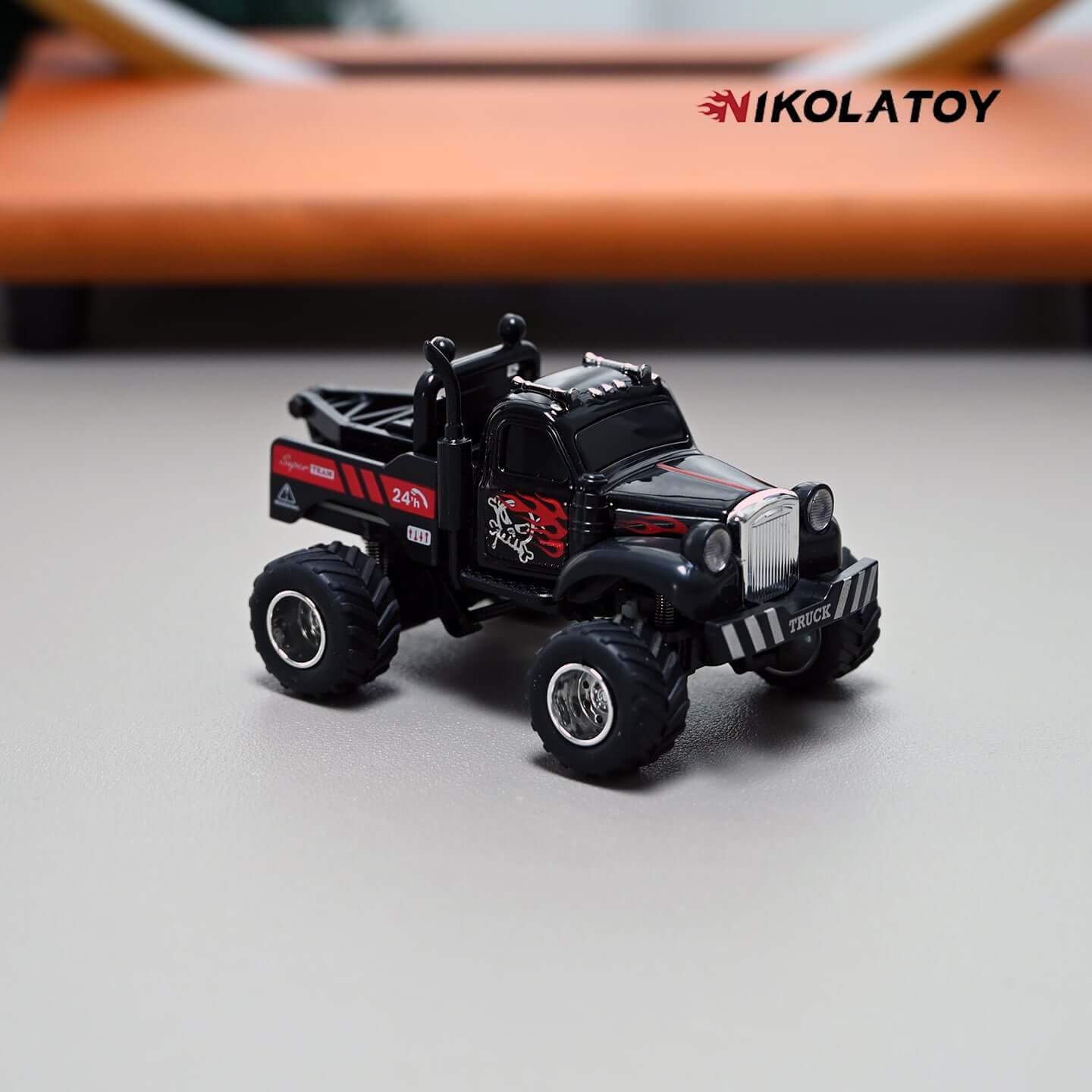1:64 Roadside Assistance Remote Control Car