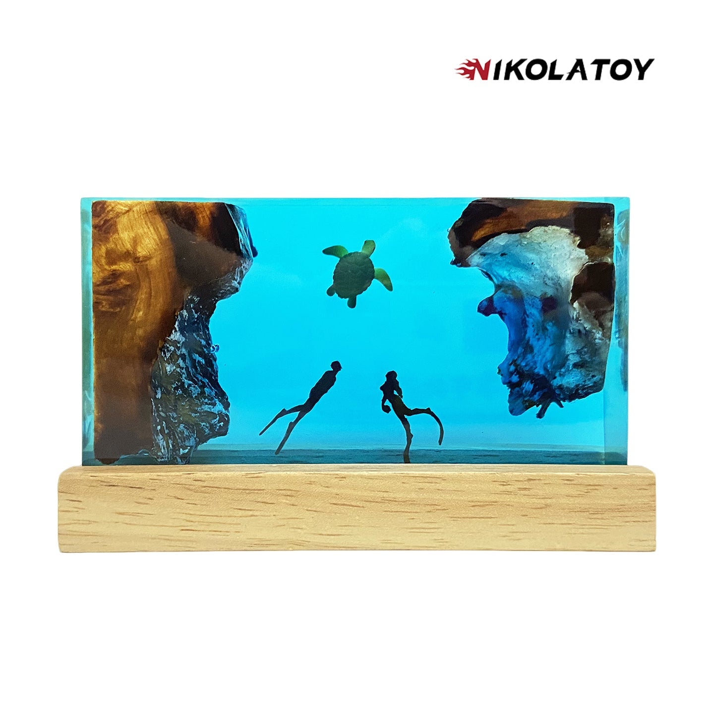 Creative Resin Night Light Desktop Ornament - The Underwater World