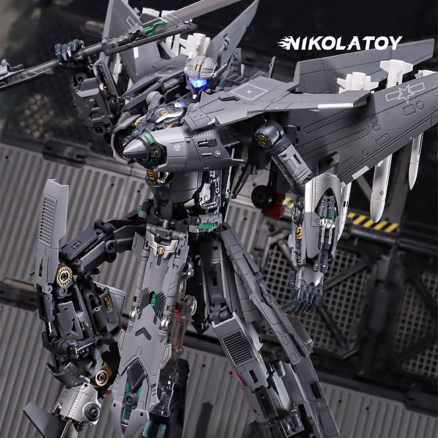 J‑16 Military Fighter Jet Transformer Mecha