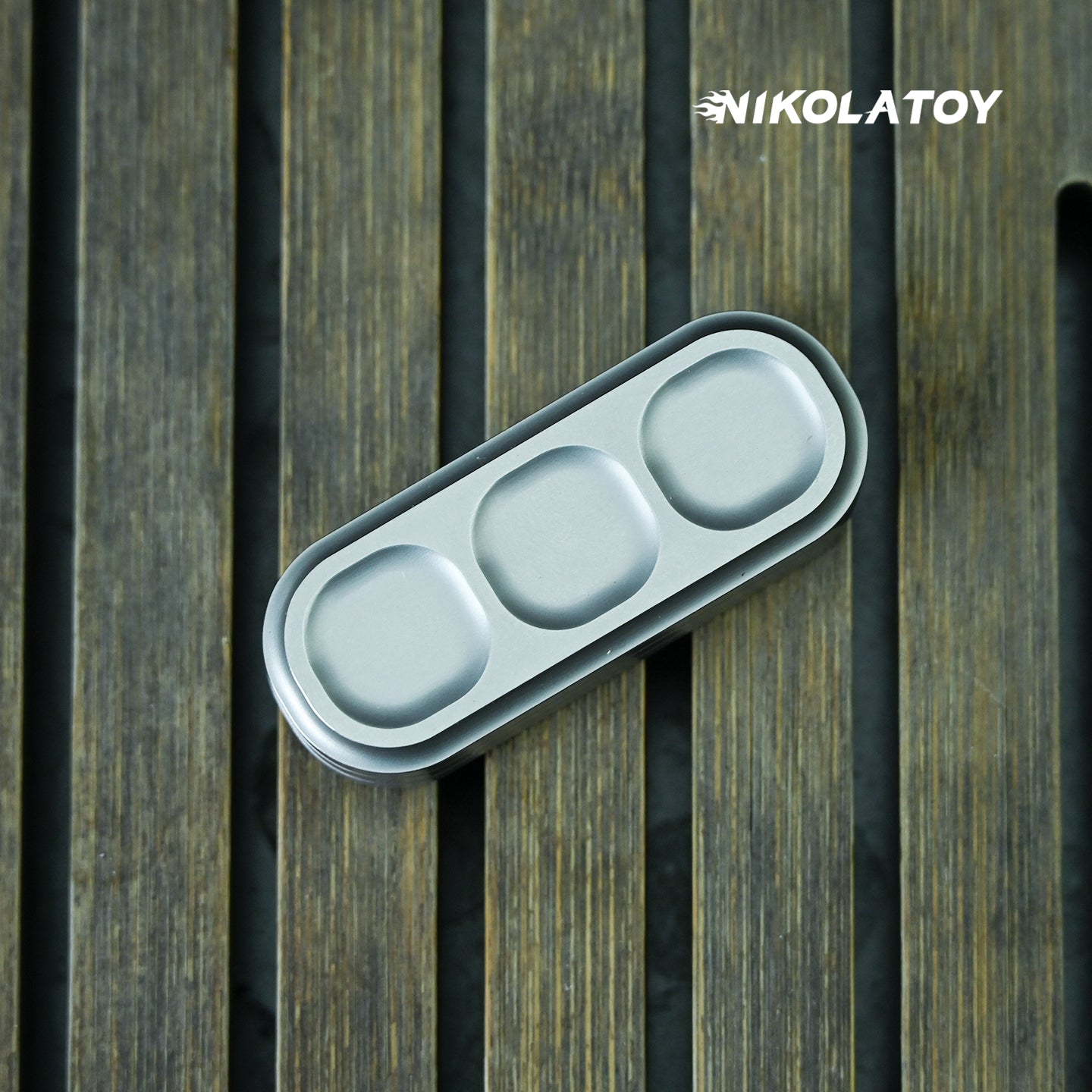 EDC Fidget Toys - Pea Push Card