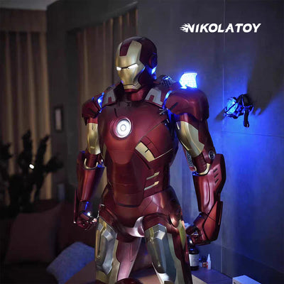 1:1 Full-Scale Iron Man Mark 7 LED Light-Up Sculpture