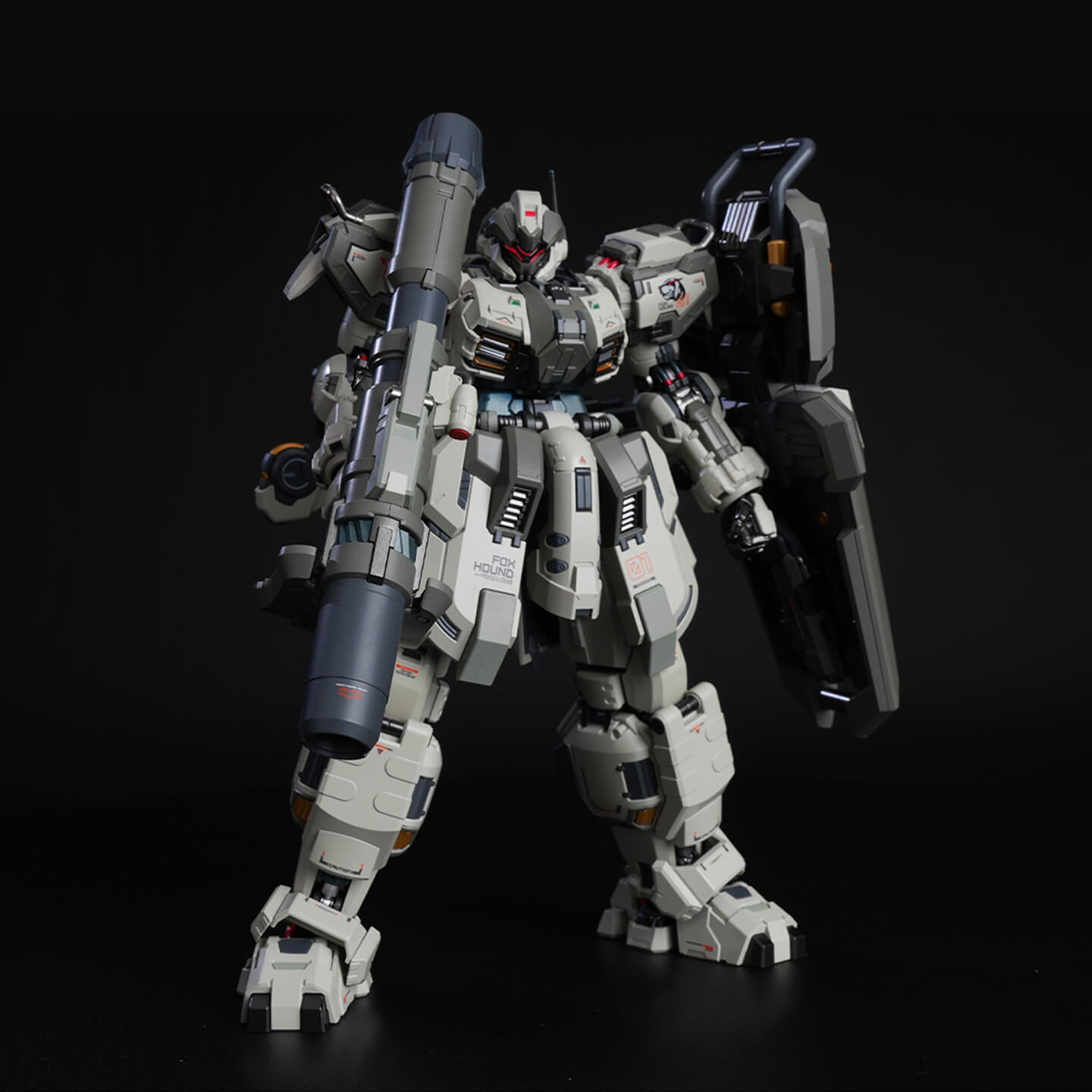 Illustrious Class - Fox Hound Butcher Set