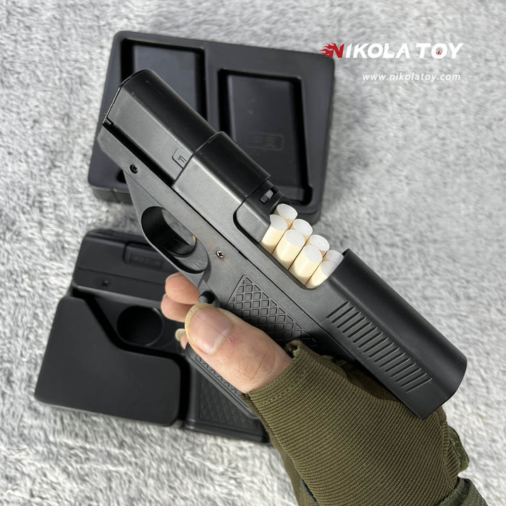 NikolaToy™ Gun type cigarette lighter with 3 replaceable magazine clip