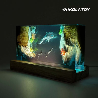 Creative Resin Night Light Desktop Ornament - The Underwater World
