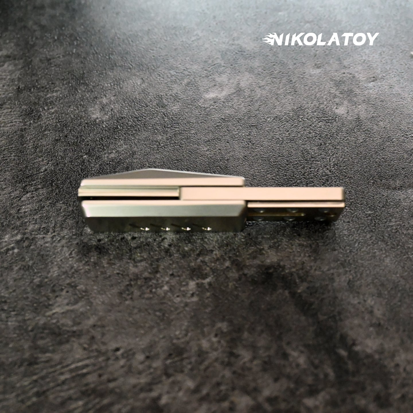 EDC Fidget Toys - Tesla