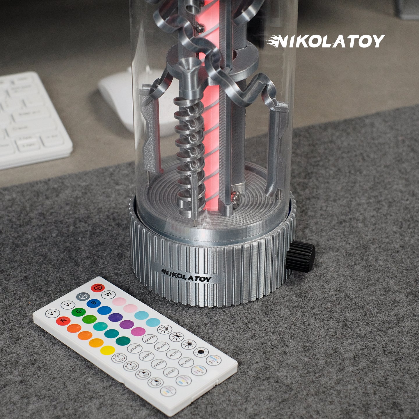 NIKOLATOY®Creative EDC Spinning Pinball RGB Desktop Night Light