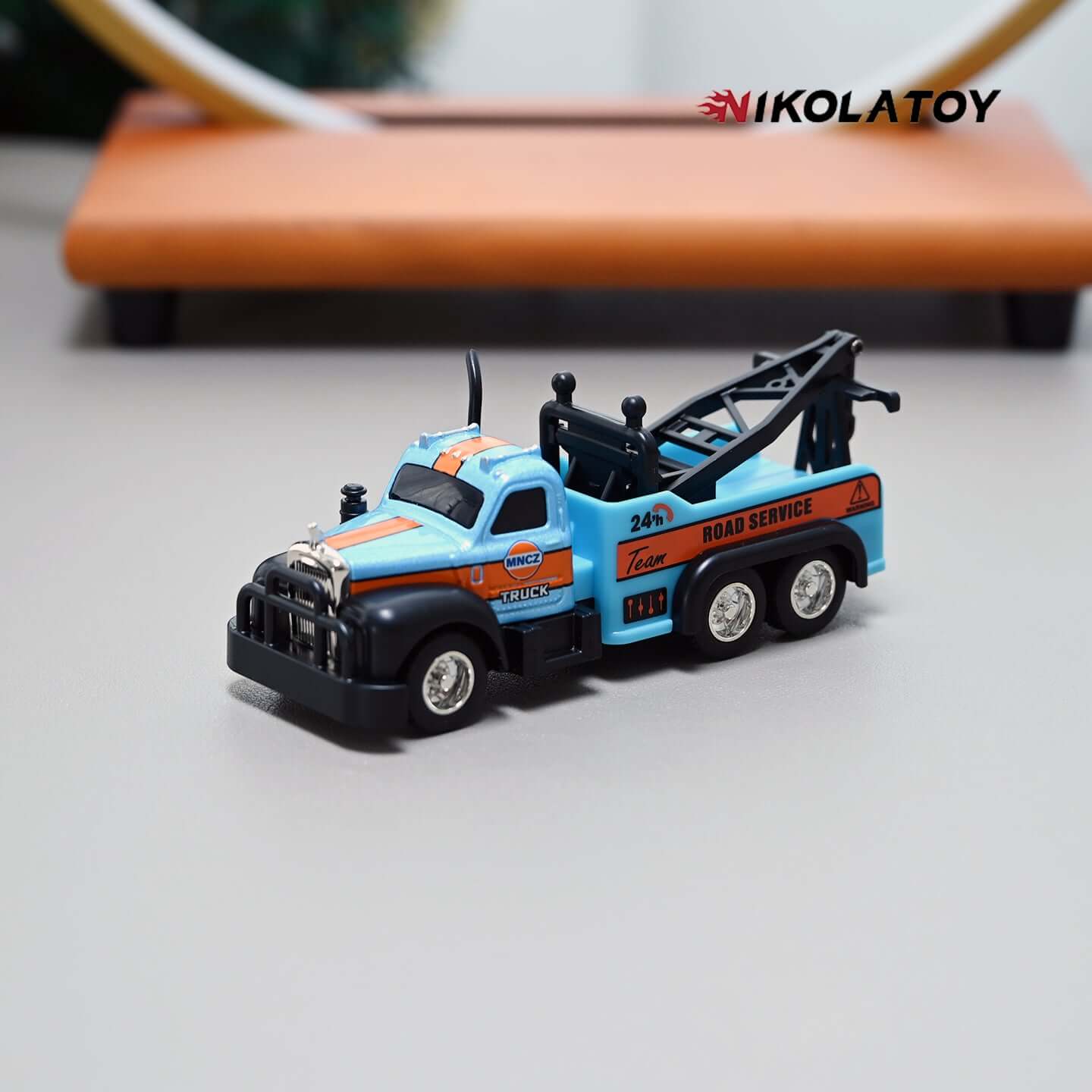1:64 Tow Truck Remote Control Car