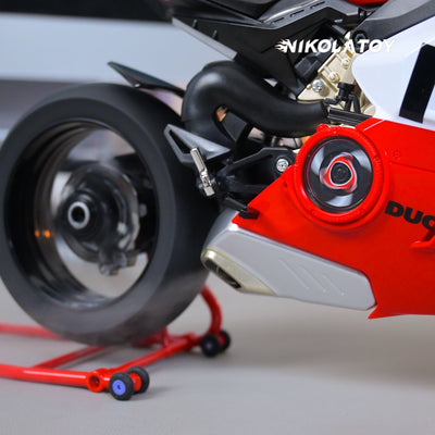 Alloy 1/6 Ducati Panigale V4R Model