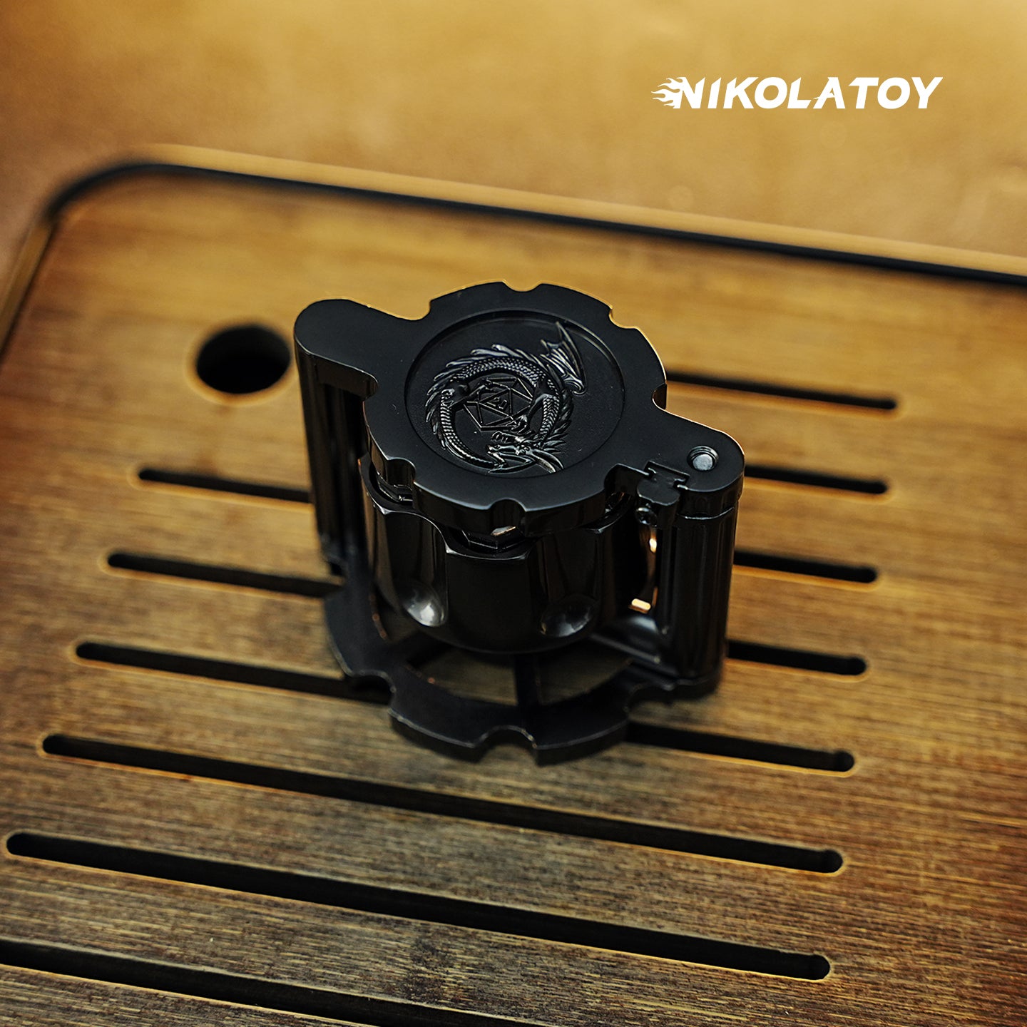 NIKOLATOY®EDC revolver divination dice