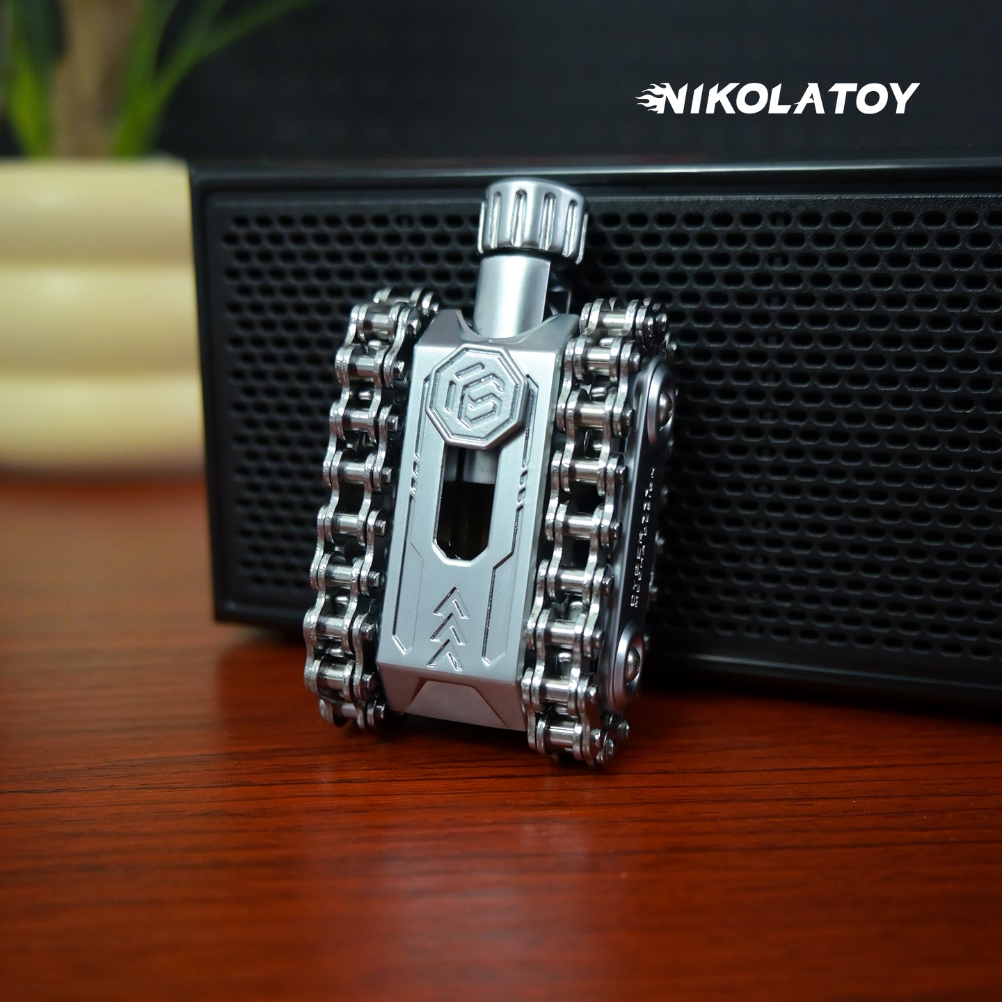 NIKOLATOY® EDC Fidget Toys - Tank 2.0