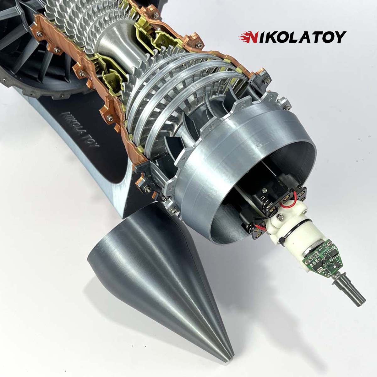TR900 Turbofan Engine Model (46cm / 18in)
