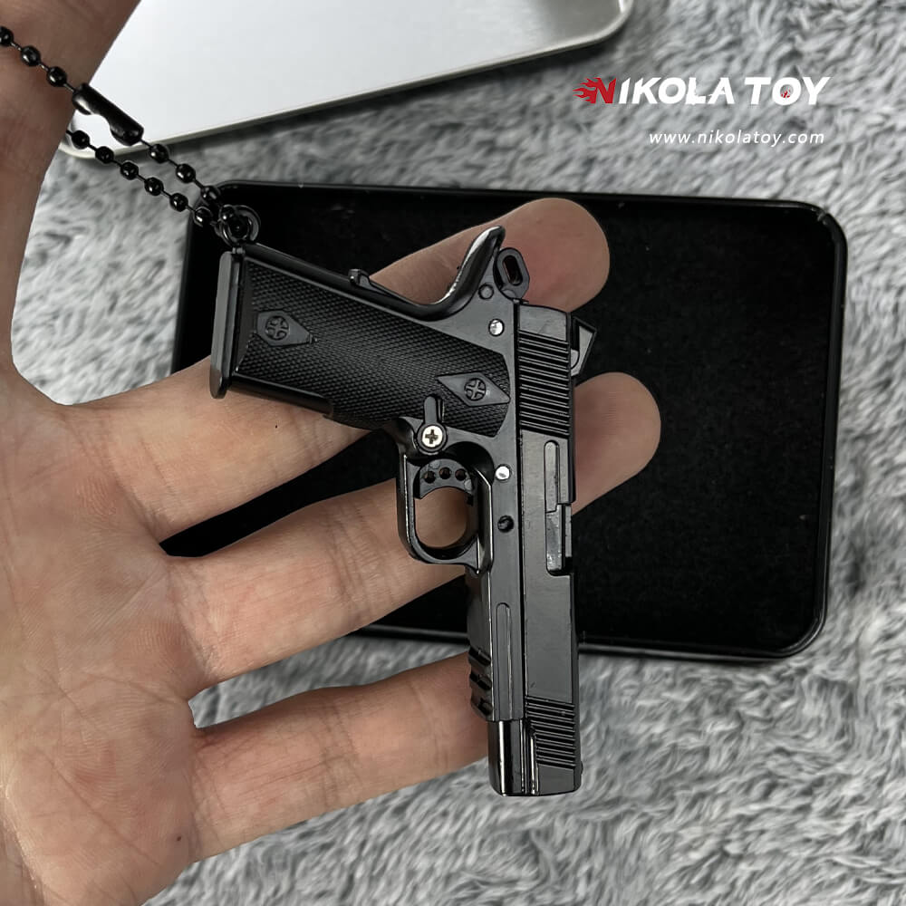 M1911 key chain - Nikola Toy